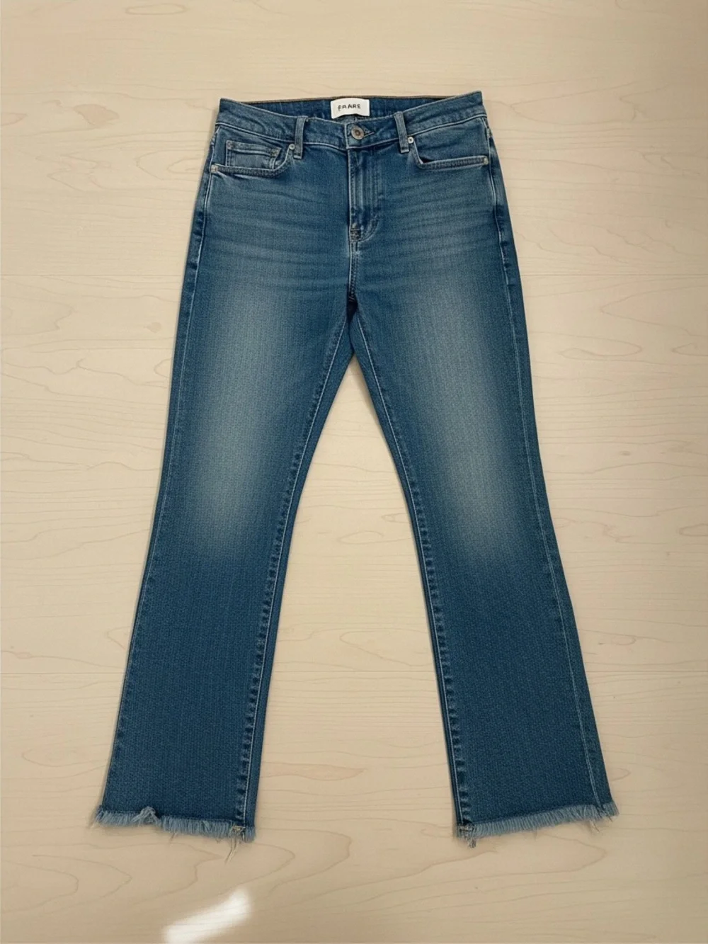 Frame Le High Straight Jeans